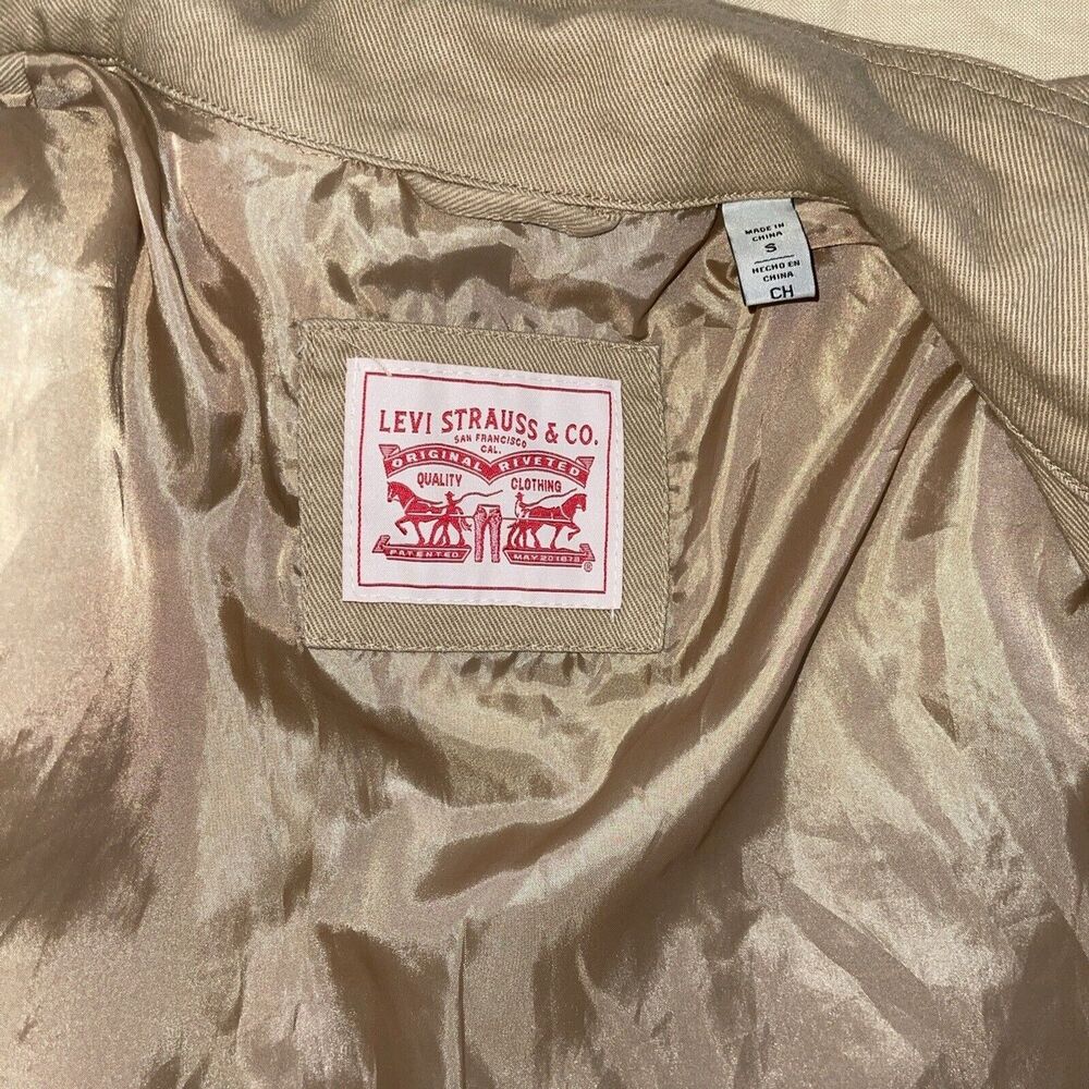 NWOT Levi's Safari Denim Belted Tan Jacket  S - Picture 8 of 9